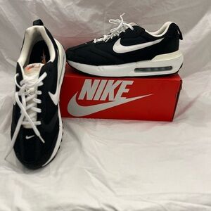 Nike Sneakers Like New Sz 13